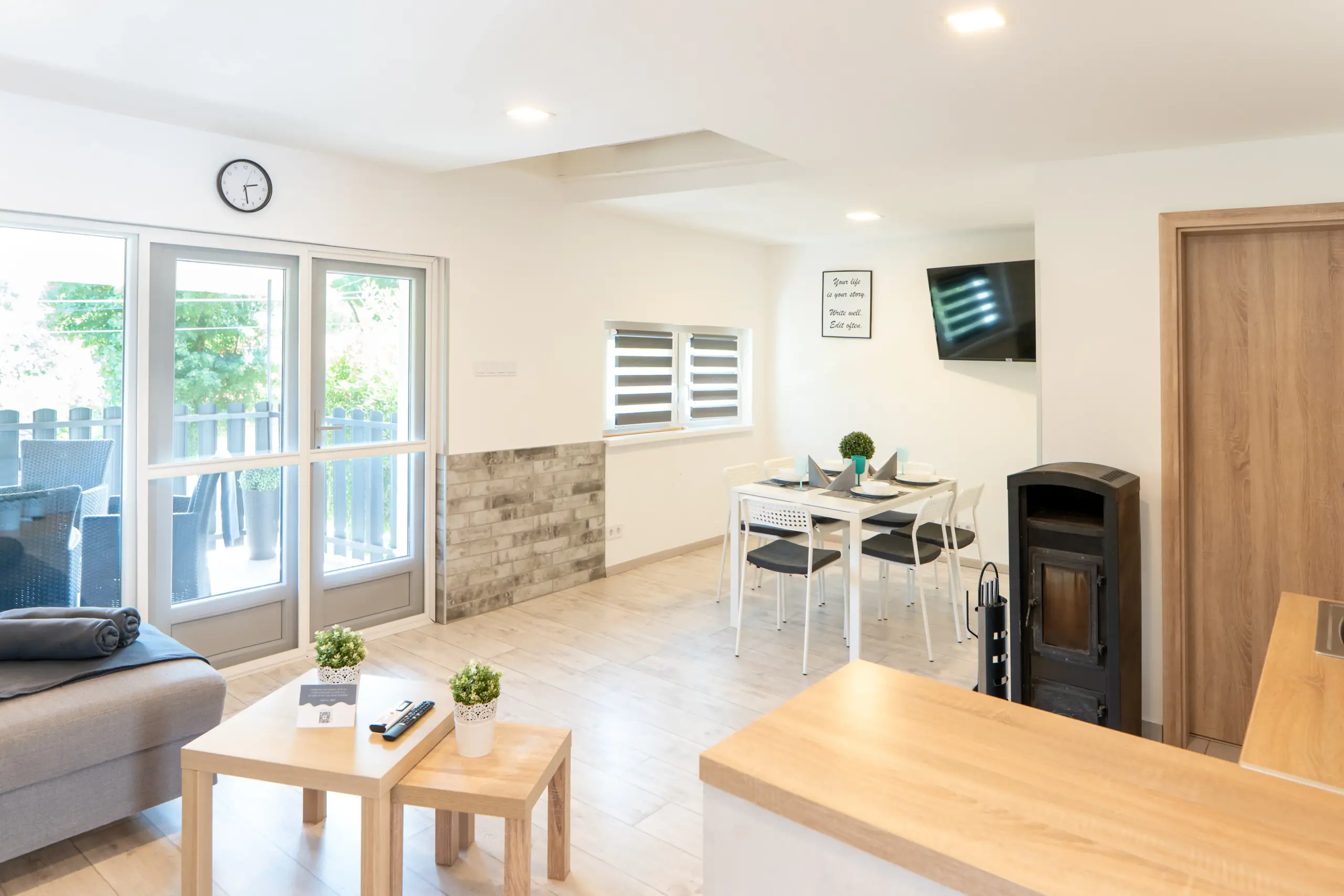 Ady Apartmanház